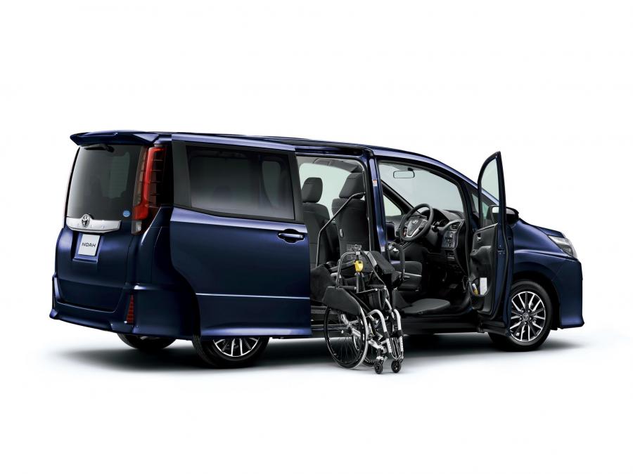  Toyota Noah Welcab 2014 года  (фото 2 из 2)